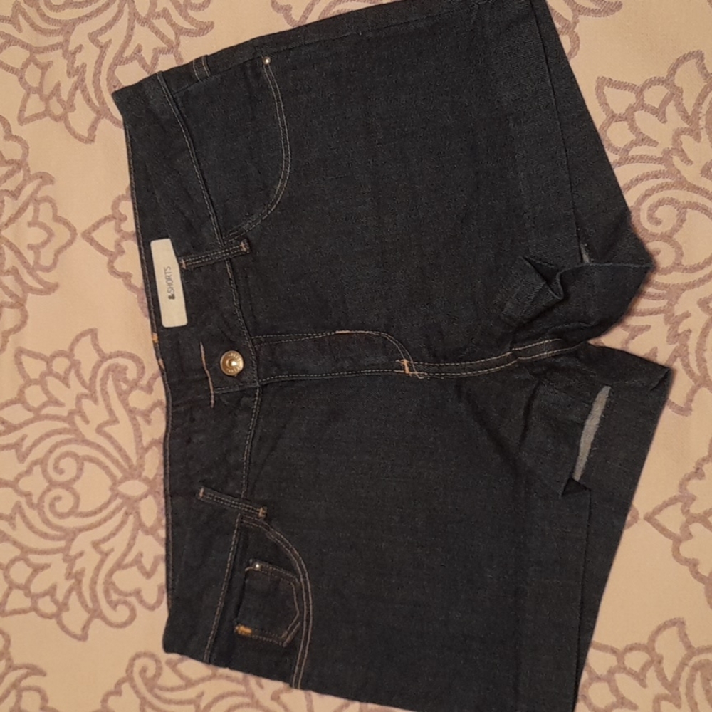 H&M denim shorts